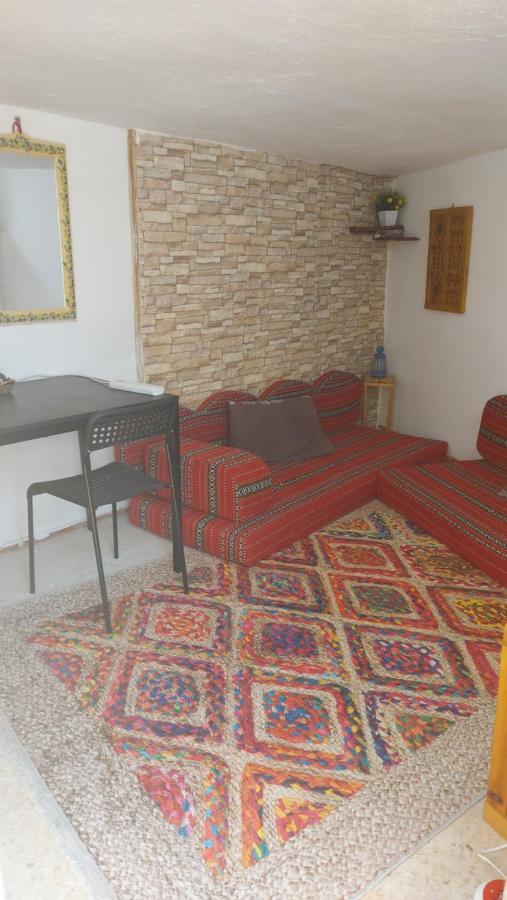 Our Villa'S Private Apartments - Hq Budget Stay - Wonderful Horizon View Of Jerash Jarash Exteriör bild