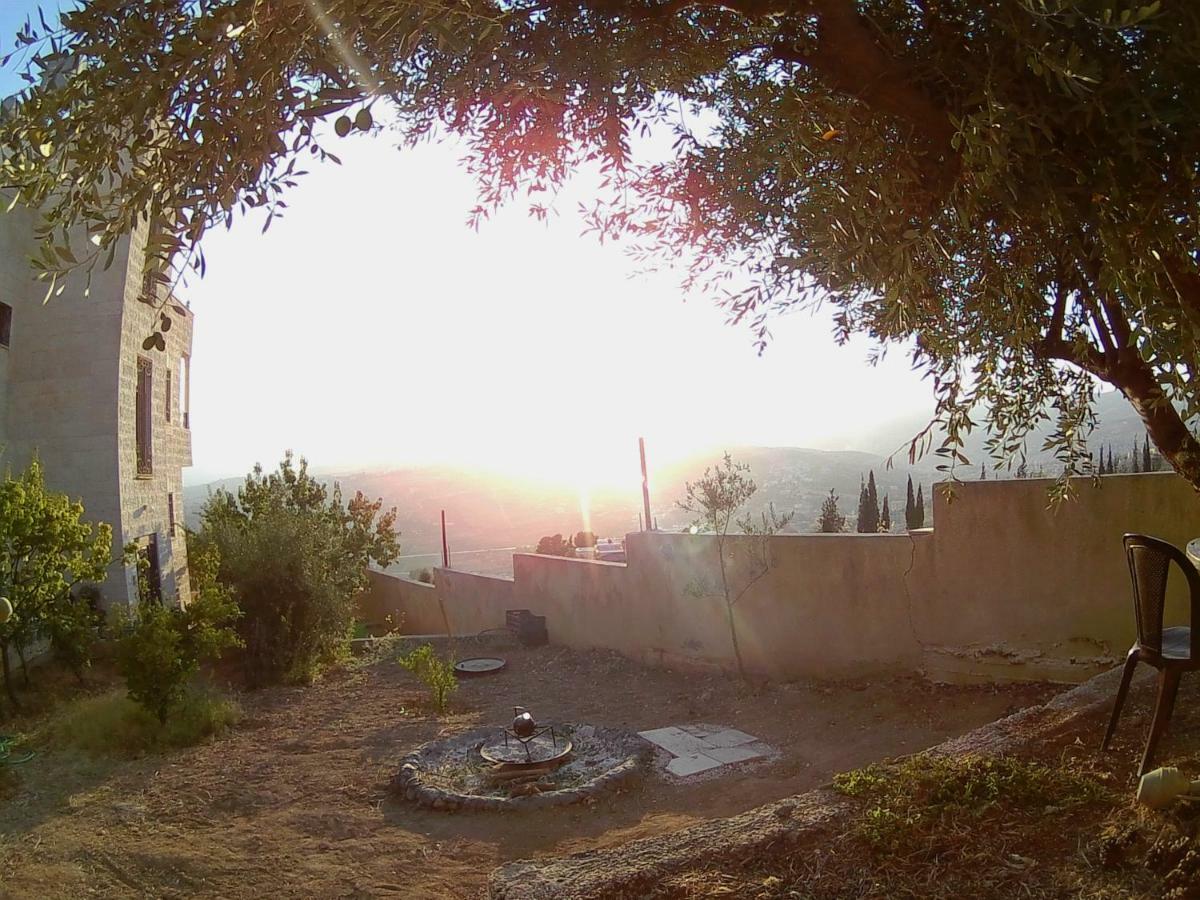 Our Villa'S Private Apartments - Hq Budget Stay - Wonderful Horizon View Of Jerash Jarash Exteriör bild